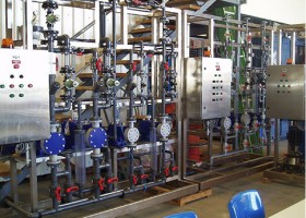 Bơm định lượng dùng trong xử lý nước thải: Vai trò & tiêu chuẩn